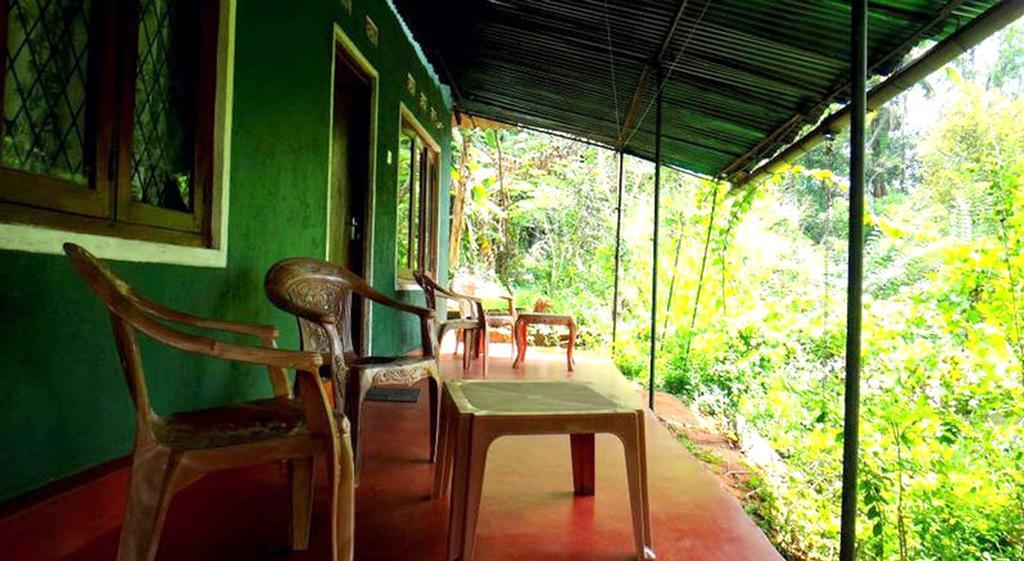 Haniffas Holiday Inn Kandy Exterior foto